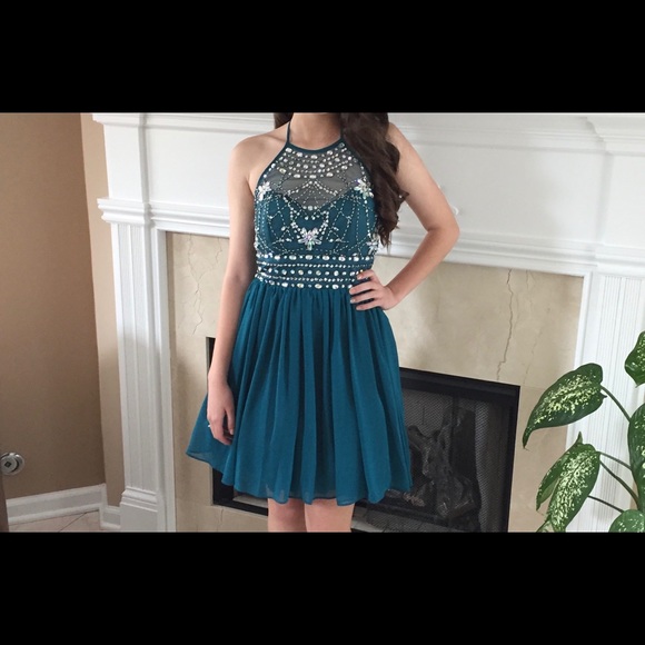 windsor junior dresses